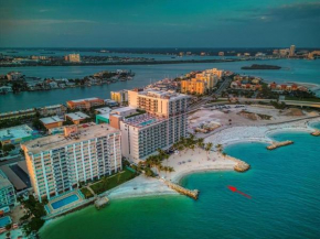 1612 - Beachfront Condo